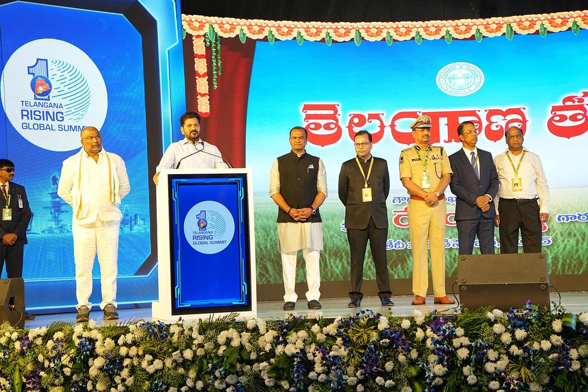 तेलंगाना: CM रेवंत बोले- सोनिया गांधी का नेतृत्व, मनमोहन सिंह का दृष्टिकोण कांग्रेस सरकार का मार्गदर्शन करेंगे