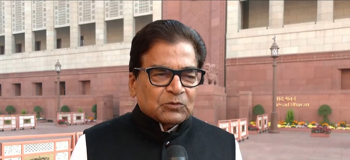 'SIR प्रक्रिया को लेकर चुनाव आयोग खुद भ्रमित, आधे लोगों के वोट कट जाएंगे', सपा सांसद रामगोपाल यादव का आरोप