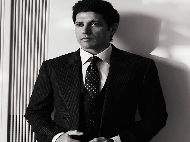 सिनेजीवन: दिलीप कुमार की जयंती पर भावुक हुईं सायरा बानो और फरहान अख्तर को भा गई आदित्य धर की 'धुरंधर'