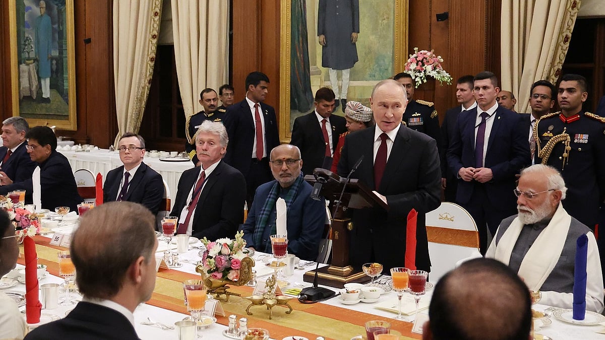 पुतिन की यात्रा से लेकर एप्सटीन कांड तक, राजनीतिकता, गैरराजनीतिकता और अराजनीतिकता