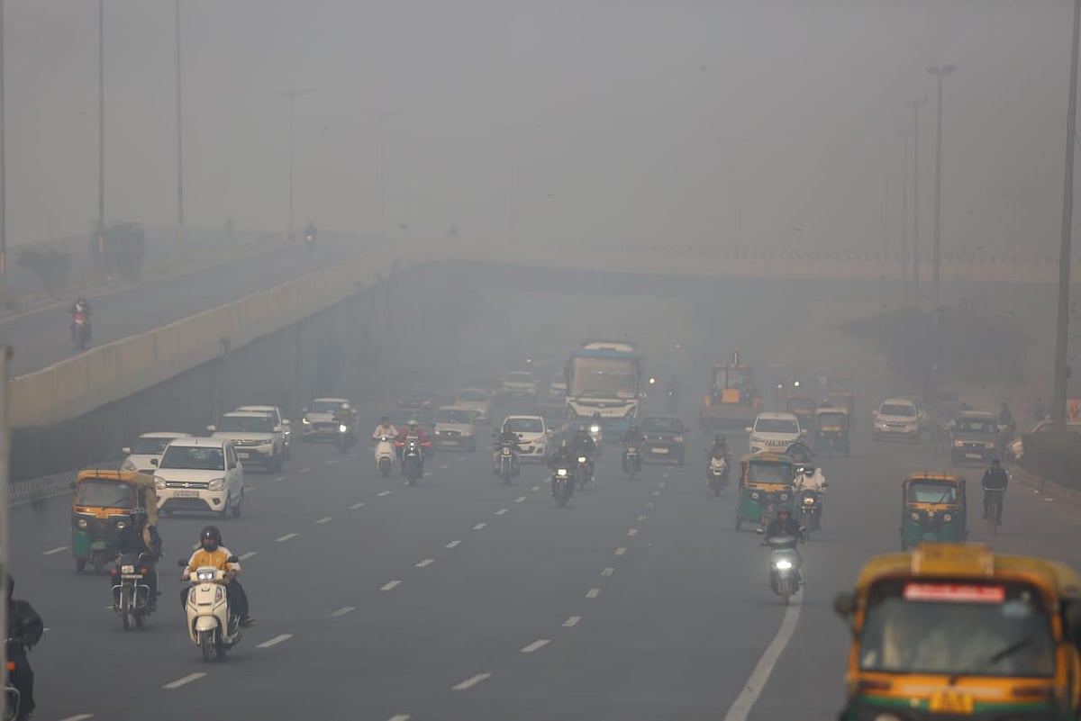 वायु प्रदूषण: दिल्ली में कल से सभी सरकारी और निजी संस्थानों में 50% वर्क फ्रॉम होम जरुरी, नहीं तो लगेगा जुर्माना