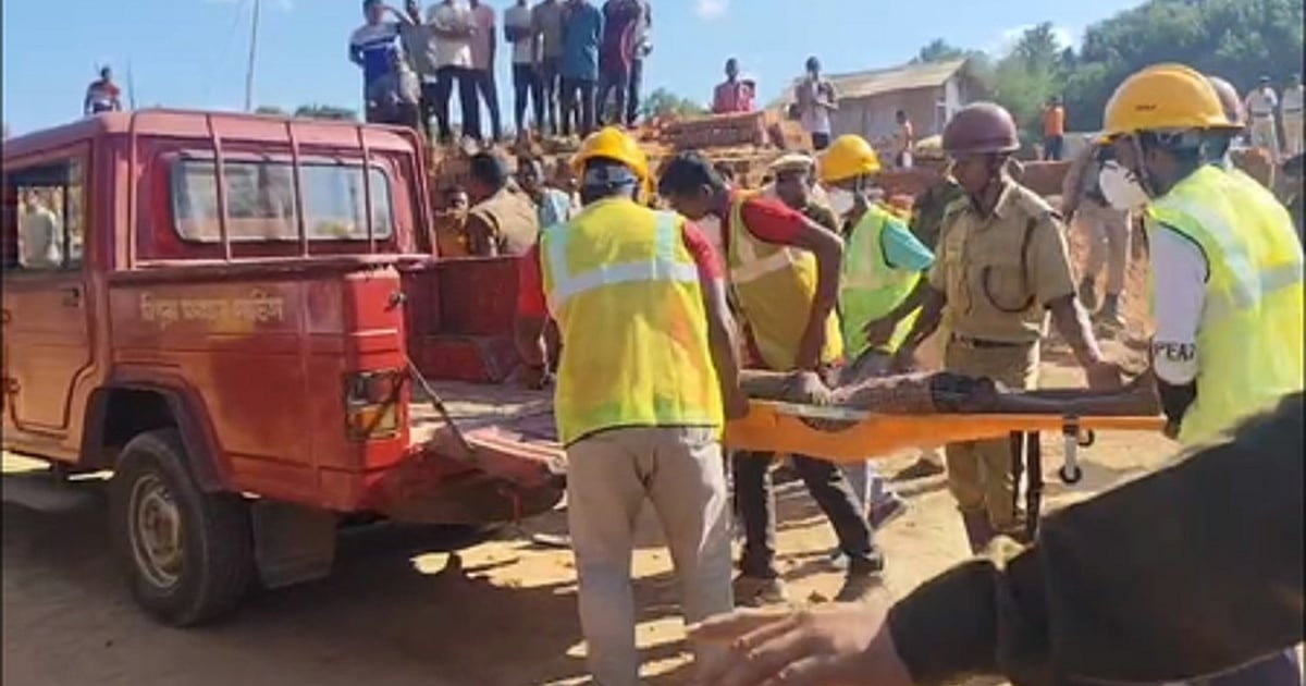 त्रिपुरा के धलाई में ईंट भट्ठे की चिमनी ढहने से चार मजदूरों की मौत, चार अन्य गंभीर रूप से घायल
