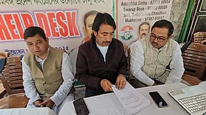 बंगालः SIR की ड्राफ्ट लिस्ट आने के बाद कांग्रेस ने खोला हेल्पडेस्क, गुलाम अहमद मीर ने BJP को घेरा