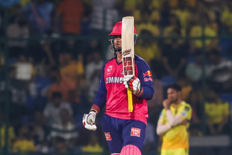 भारत के 5 युवा क्रिकेटर्स, जिन्होंने साल 2025 में छोड़ी अपनी छाप