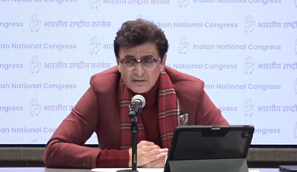 'मोदी सरकार ने लोगों का ट्रेन से चलना मुश्किल किया', कांग्रेस ने रेल मंत्री अश्विनी वैष्णव का इस्तीफा मांगा 