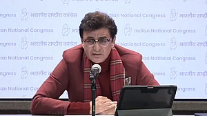 कांग्रेस ने रेल मंत्री अश्विनी वैष्णव का इस्तीफा मांगा