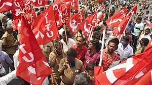 श्रमिक संगठनों का हल्ला बोल, श्रम संहिताओं, शांति विधेयक, VB-G RAM G के खिलाफ फरवरी में करेंगे हड़ताल