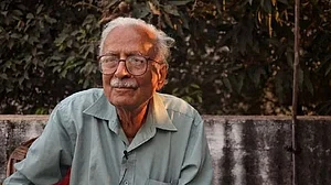 ज्ञानपीठ से सम्मानित प्रसिद्ध साहित्यकार विनोद कुमार शुक्ल का निधन, साहित्य जगत में गूंजने वाली धीमी आवाज खामोश