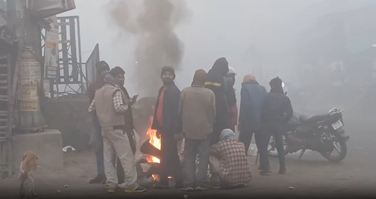 उत्तर प्रदेश में घने कोहरे और कड़ाके की ठंड का दोहरा वार, जनजीवन प्रभावित