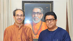 उद्धव और राज ठाकरे करेंगे प्रेस कॉन्फ्रेंस