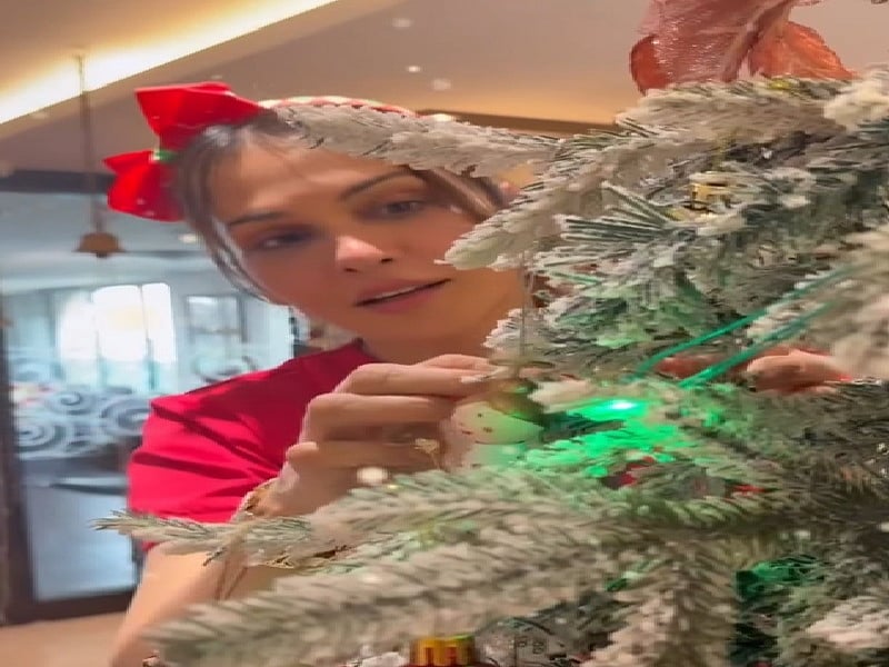 सिनेजीवन: क्रिसमस पर अक्षय कुमार ने दिया फैंस को तोहफा और जानिए कैसी फिल्म ‘तू मेरी मैं तेरा, मैं तेरा तू मेरी’?