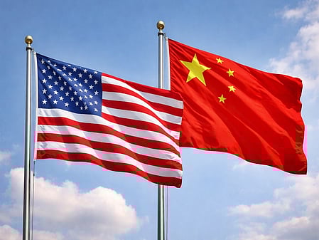 दुनिया की खबरें: भारत-अमेरिका के रिश्तों पर चीन की नजर और कंगाल पाकिस्तान पर आईएमएफ मेहरबान
