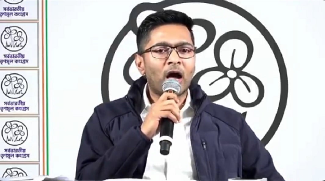 बंगाल में SIR में हटाए गए नामों में से बांग्लादेशियों का करें खुलासा- अभिषेक बनर्जी की चुनाव आयोग को चुनौती