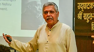 कांग्रेस का बड़ा संगठनात्मक फैसला, संदीप दीक्षित को बनाया गया रचनात्मक कांग्रेस का अध्यक्ष