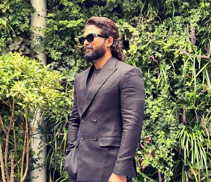 सिनेजीवन: नए साल के पहले दिन चर्चा में आया सुपरस्टार रजनीकांत का पोस्ट और साउथ स्टार्स ने दी नए साल की बधाइयां