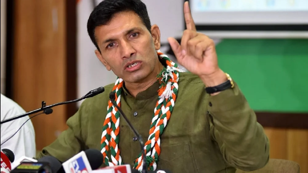 इंदौर में मौतें नहीं, हत्याएं हुईं, विजयवर्गीय का इस्तीफा और महापौर पर FIR दर्ज होना चाहिए: जीतू पटवारी