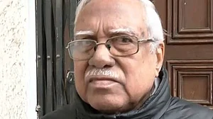 ईवीएम पर शक है और रहेगा, निष्पक्ष चुनाव बैलेट पेपर से ही संभव: हन्नान मोल्लाह