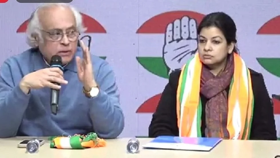 पश्चिम बंगालः चुनाव से पहले TMC को झटका, सासंद मौसम नूर कांग्रेस में शामिल हुईं