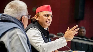 आई-पैक ऑफिस पर ED की रेड पर अखिलेश यादव बोले- BJP की हार का पहला प्रमाण