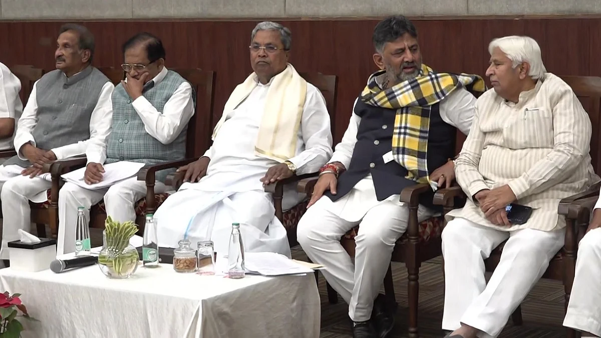 कर्नाटक कैबिनेट ने 'VB-G RAM G' योजना को खारिज किया, कानूनी कार्रवाई करने का लिया फैसला