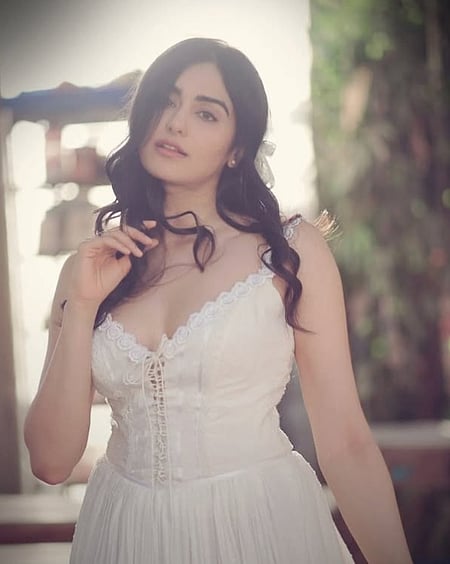 सिनेजीवन: बॉर्डर-2 से दिलजीत दोसांझ ने शेयर की अनसीन फोटो और कभी दो शब्द बोलने में भी कतराते थे ऋतिक