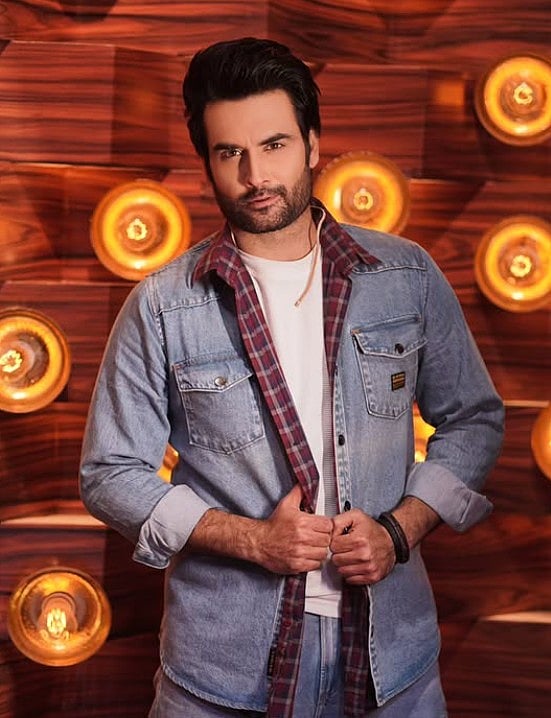 सिनेजीवन: निर्माता संजय कोहली ने समझाया 'भाबीजी घर पर हैं' का '2.0' फॉर्मेट और विवियन डीसेना ने छोड़ा 'लाफ्टर शेफ्स'