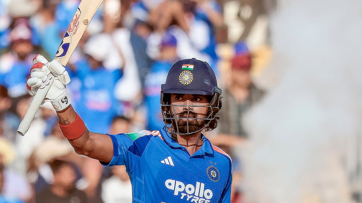 राजकोट वनडे में केएल राहुल ने 8वां शतक लगाया 