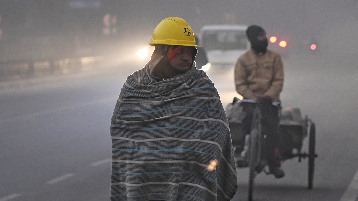 दिल्ली-एनसीआर में जहरीली हवा और शीतलहर का डबल अटैक