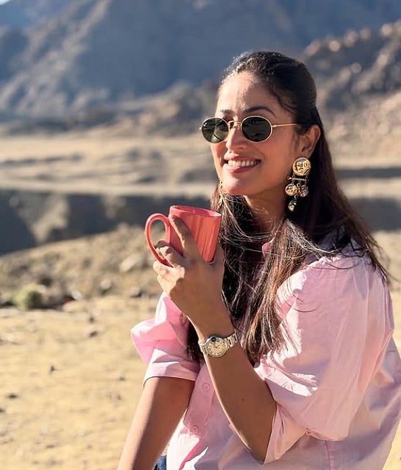 सिनेजीवन: अचानक आई उदासी से कैसे निपटें? ऋतिक रोशन ने बताया 90 सेकंड का नियम और सितारों ने डाले वोट