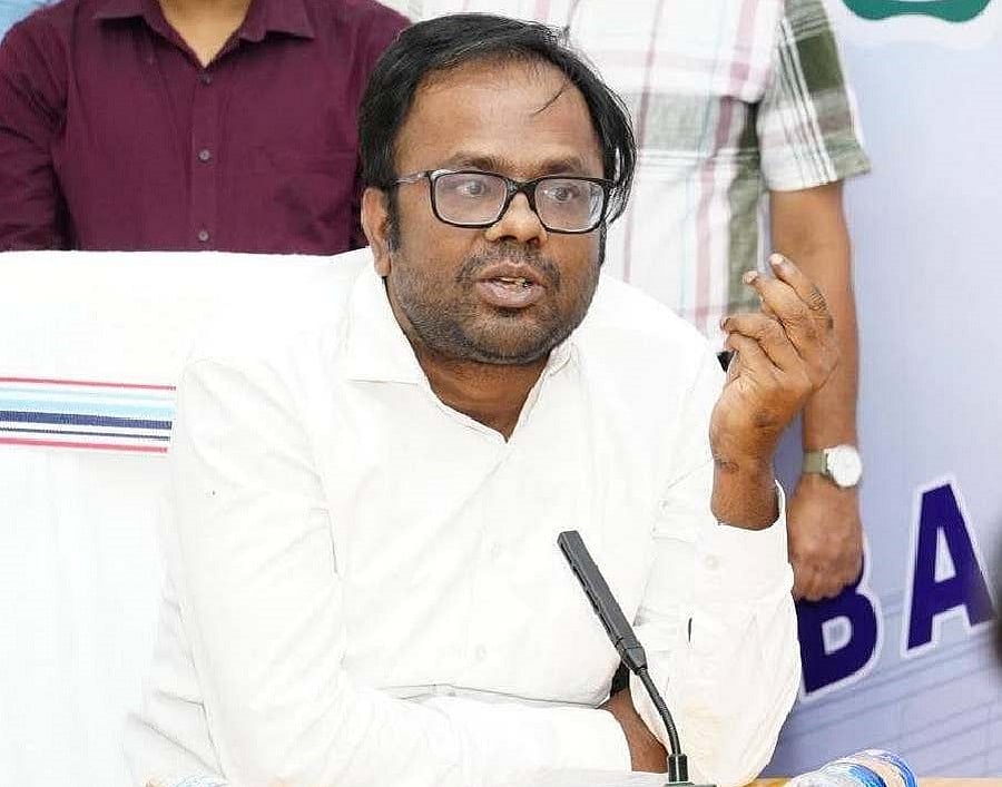 पश्चिम बंगाल में SIR: TMC के राज्यसभा सदस्य को सुनवाई के लिए बुलाया, नोटिस पाने वाले पार्टी के दूसरे सांसद बने