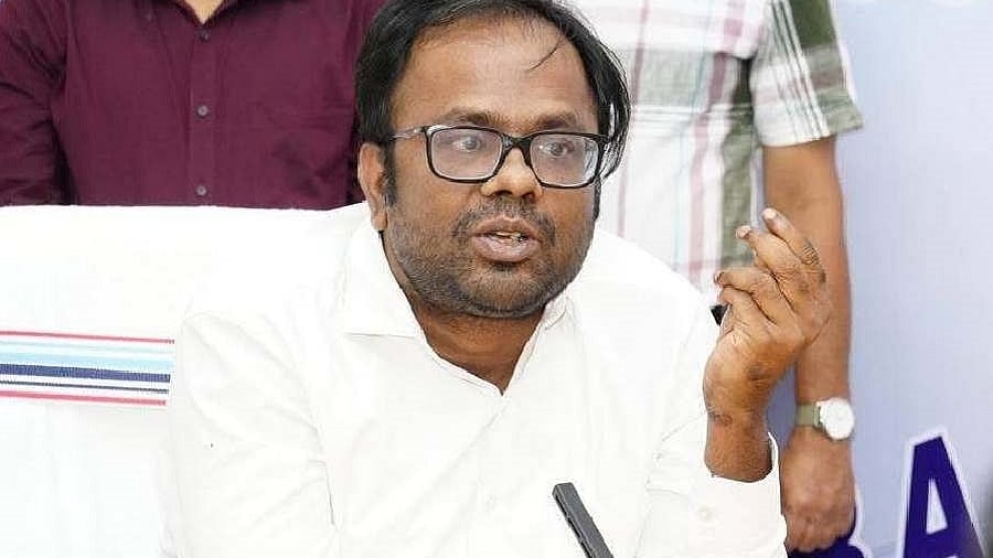 पश्चिम बंगाल में SIR: TMC के राज्यसभा सदस्य को सुनवाई के लिए बुलाया, नोटिस पाने वाले पार्टी के दूसरे सांसद बने