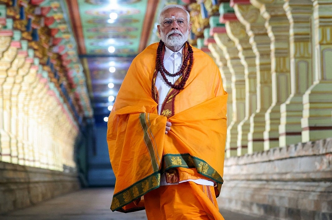 इतना रोजगार है कि मनरेगा की जरूरत नहीं, नौकरी की बात मोदी के खिलाफ षड्यंत्र है!