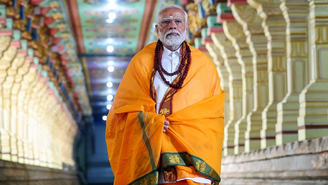 इतना रोजगार है कि मनरेगा की जरूरत नहीं, नौकरी की बात मोदी के खिलाफ षड्यंत्र है!