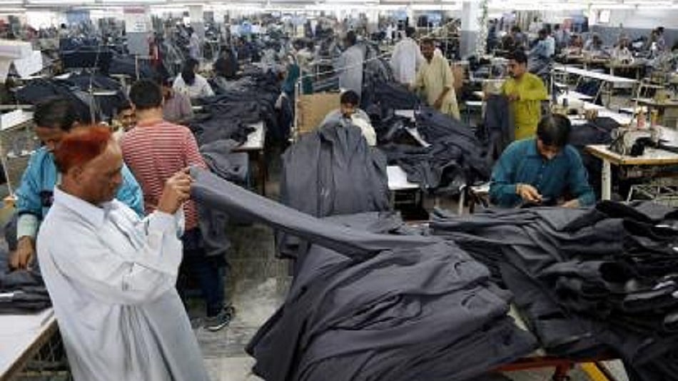 अमेरिकी टैरिफ से कोयंबटूर-तिरुपुर के उद्योगों पर संकट, गईं हजारों नौकरियां, निर्यात में भारी गिरावट