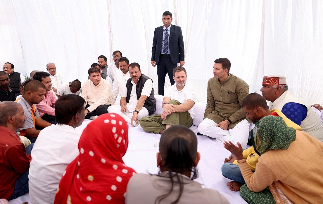 इंदौर में लोग दूषित पानी पीकर मर रहे, यह BJP की डबल इंजन सरकार का नया स्मार्ट सिटी मॉडल हैः राहुल गांधी