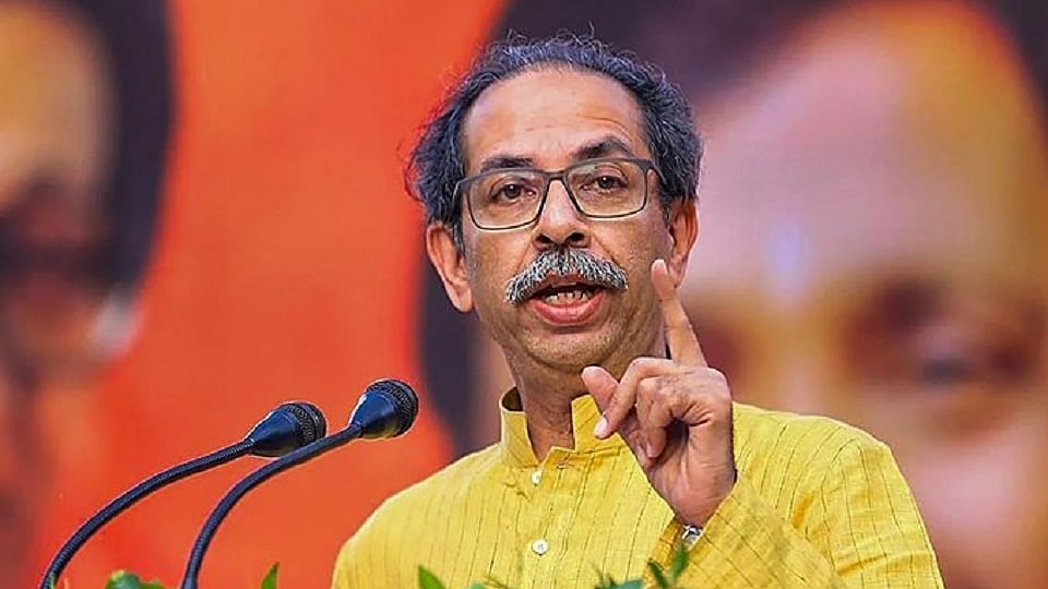 BJP ने मुंबई को गिरवी रखकर विश्वासघात के जरिए जीत हासिल की, लड़ाई अभी शुरू हुई हैः उद्धव ठाकरे