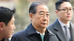 दक्षिण कोरिया के पूर्व पीएम को 23 साल जेल की सजा, कोर्ट ने मार्शल लॉ लगाने को बगावत माना