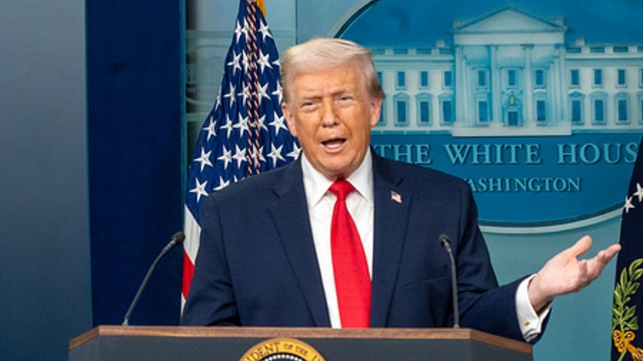 दावोस में बोले ट्रंप- यूरोप सही दिशा में नहीं जा रहा, हमारे अलावा कोई भी ग्रीनलैंड की रक्षा नहीं कर सकता