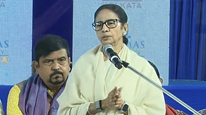 ममता बनर्जी का दावा- एसआईआर को लेकर मानसिक तनाव ने 110 लोगों की जान ली