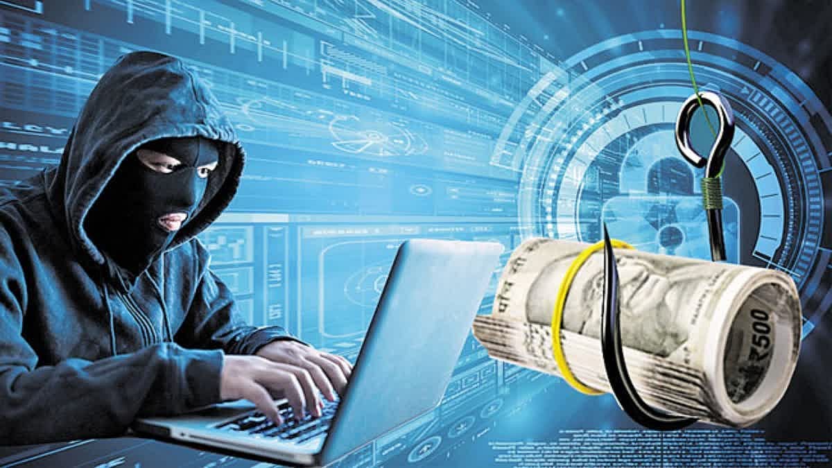 दिल्ली बम विस्फोट की जांच का डर दिखाकर BMC के पूर्व अधिकारी से 16.5 लाख रुपए की ठगी