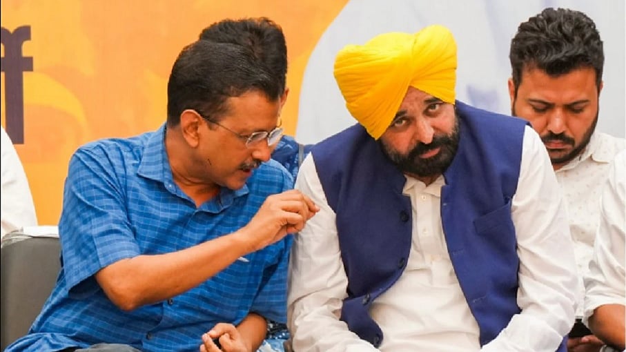 खबर पर जबर का सायाः पंजाब में अखबारों से लेकर सोशल मीडिया इन्फ्लुएंसरों तक को दबाने की कोशिशें