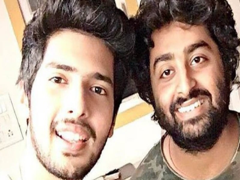 सिनेजीवन: अजित पवार के आकस्मिक निधन पर बॉलीवुड स्तब्ध और अरिजीत सिंह को मिला कई गायकों का साथ