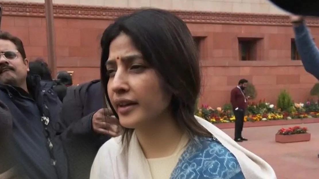बजट पेश होने से पहले डिंपल यादव ने सरकार से सवाल पूछे 