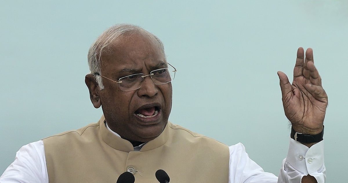 'राजनीतिक लाभ के लिए महिला आरक्षण कानून के कार्यान्वयन में जल्दबाजी कर रही सरकार' खड़गे का PM मोदी को पत्र