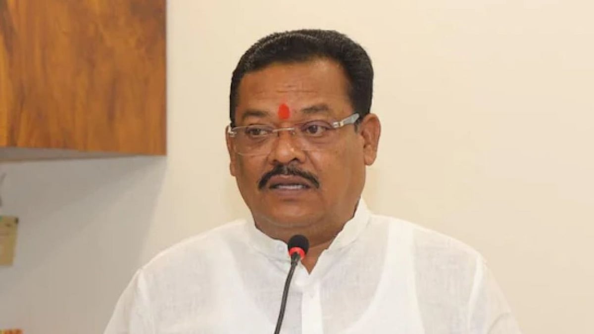 सुनेत्रा पवार के शपथ ग्रहण पर शिंदे गुट के मंत्री शिरसाट ने उठाए सवाल