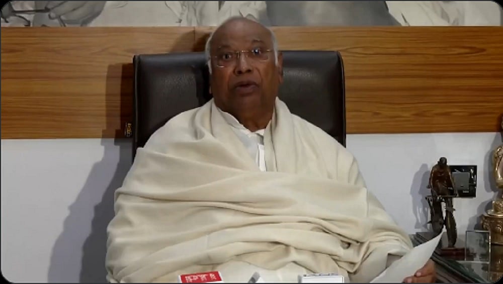 Budget 2026: खड़गे ने बजट को बताया खाली और विफल, बोले- मोदी के पास अब आईडिया खत्म हो गए