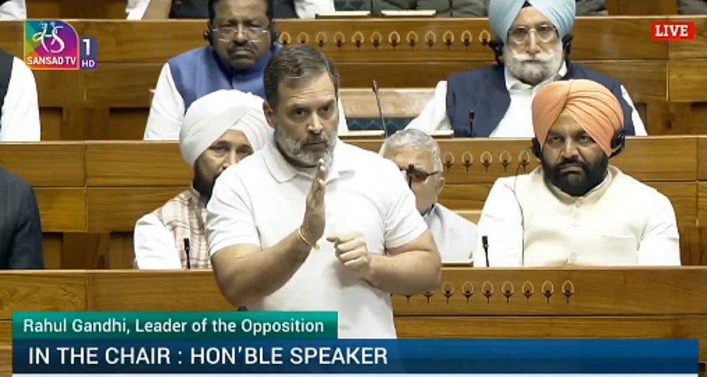 फोटोः वीडियोग्रैब