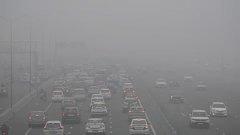 दिल्ली-NCR में कोहरे का येलो अलर्ट, पहाड़ों पर फिर बारिश-बर्फबारी, जानें UP-राजस्थान का हाल?