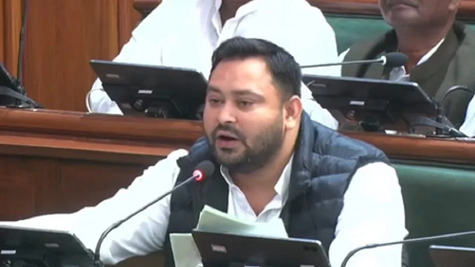 बिहार चुनाव में विपक्ष को हराने के लिए NDA ने 40,000 करोड़ रुपये खर्च किएः तेजस्वी यादव 