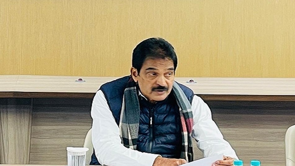 केरलः कांग्रेस की अगुवाई में UDF का चुनावी अभियान शुरू, केसी वेणुगोपाल ने 'पुथुयुग यात्रा' को हरी झंडी दिखाई